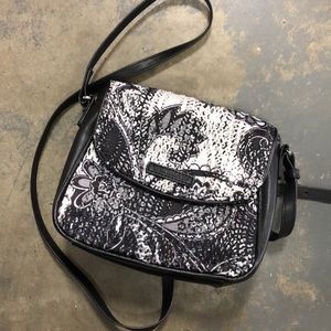 Vera Bradley Purse———Bin-M-10